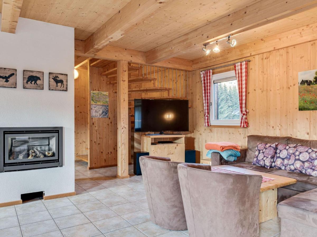 Spacious Holiday Home in Styria near Kreischberg Ski Area Sankt Georgen ob Murau Exterior foto